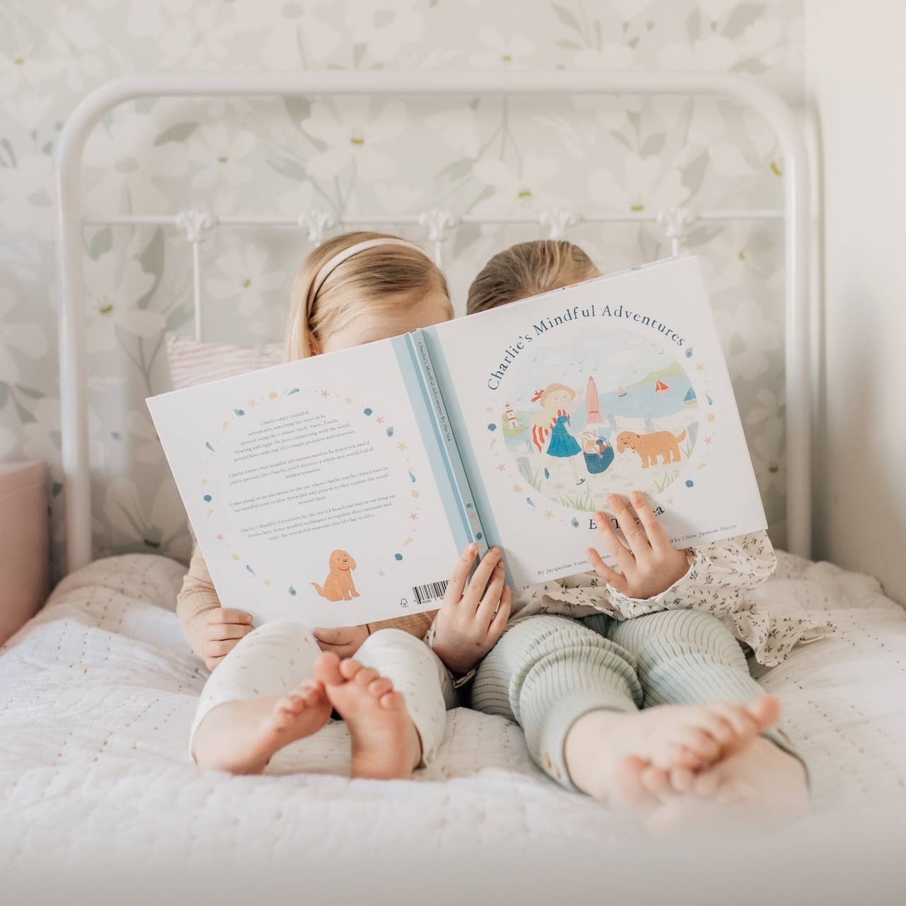 Mindful and Co Kids - Charlie's Mindful Adventures By The Sea