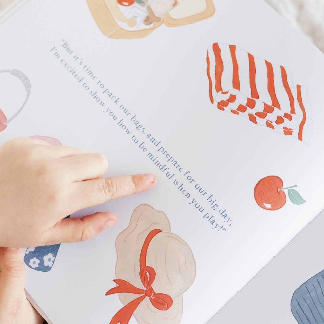 Mindful and Co Kids - Charlie's Mindful Adventures By The Sea